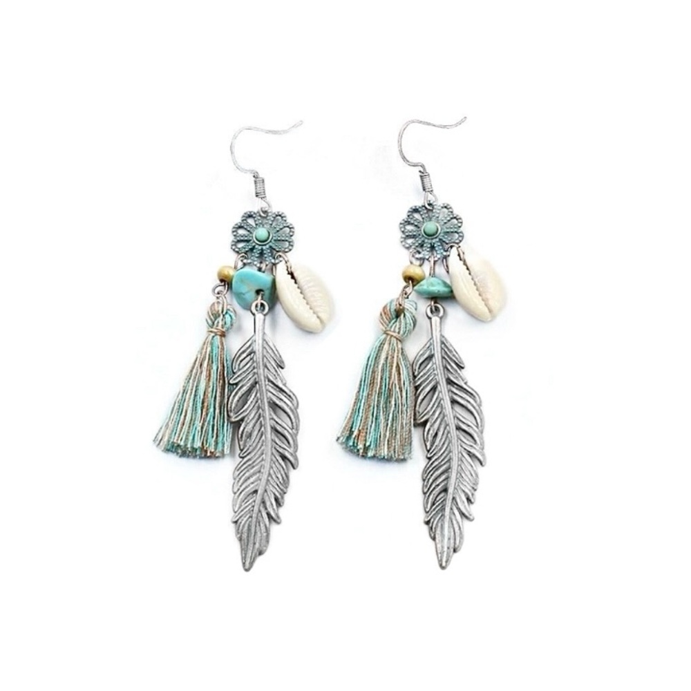 NEW The Quinn dangle Earrings Boho Turquoise color - Boutique